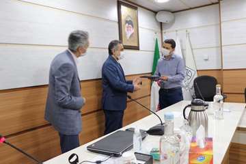 مراسم بزرگداشت روز بهورز با حضور دکتر دانائی رئیس دانشگاه 